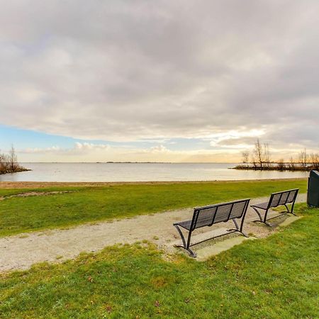 Comfortable Houseboat In Volendam Marina Екстер'єр фото