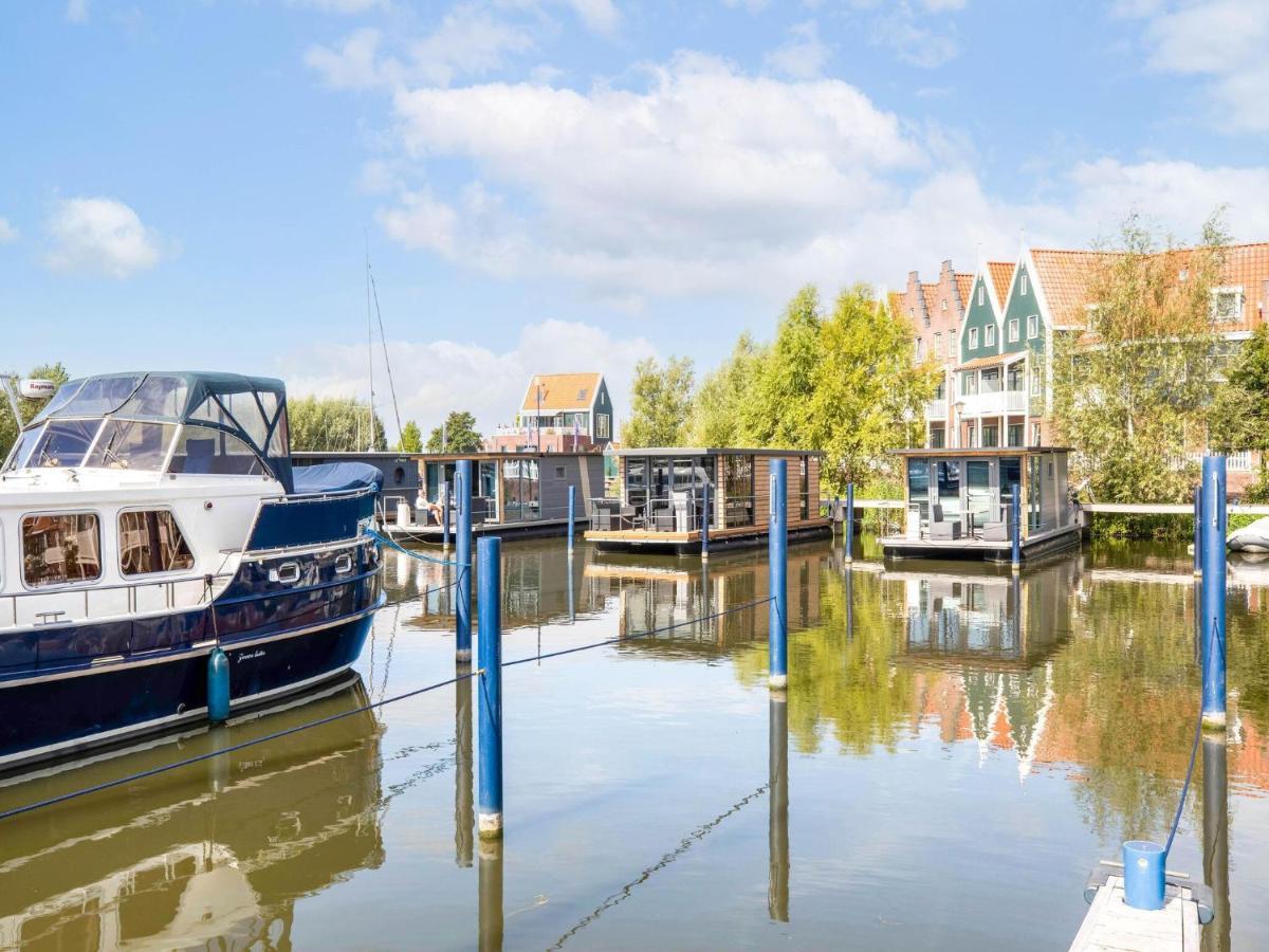 Comfortable Houseboat In Volendam Marina Екстер'єр фото