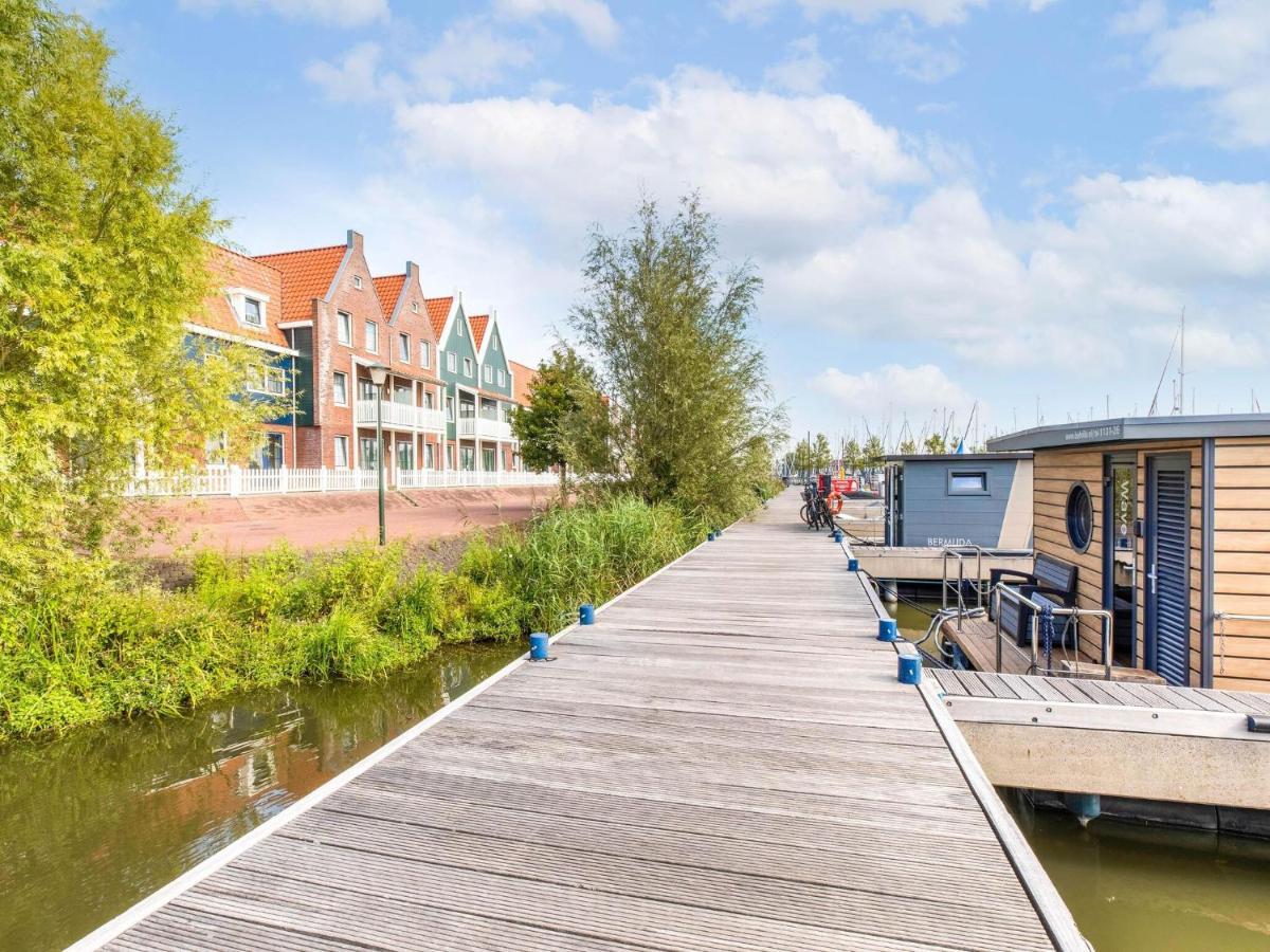 Comfortable Houseboat In Volendam Marina Екстер'єр фото